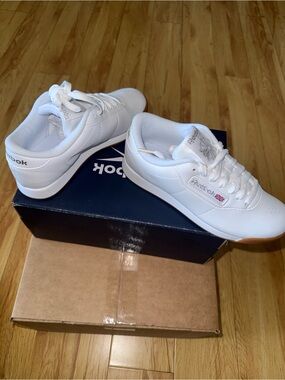 Reebok Princess Women’s White Low-Top Leather Sneakers